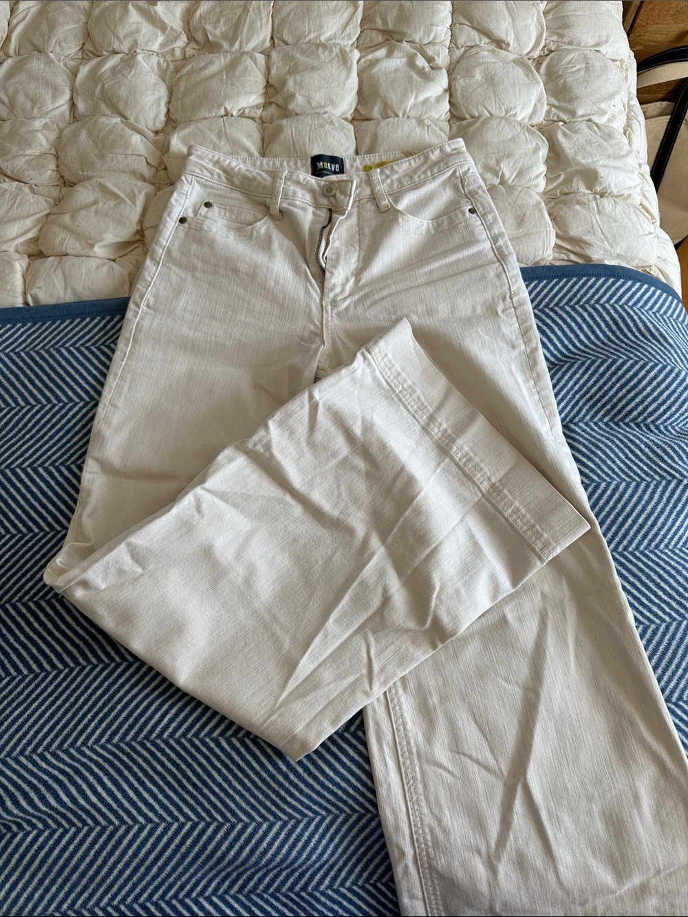 Anthropologie Cream Straight-Leg Jeans